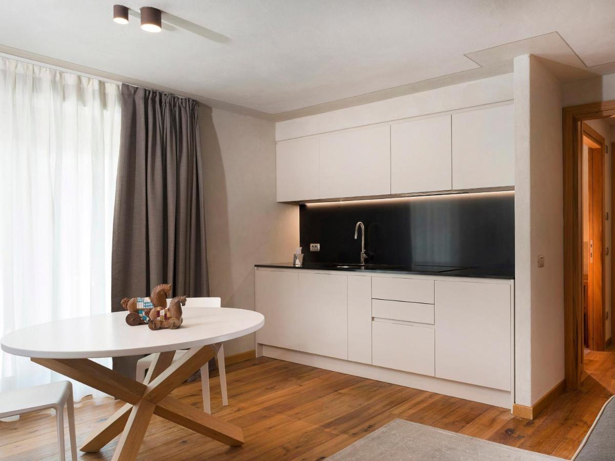 3 Chalets Aparthotel Брей-Червінія Екстер'єр фото